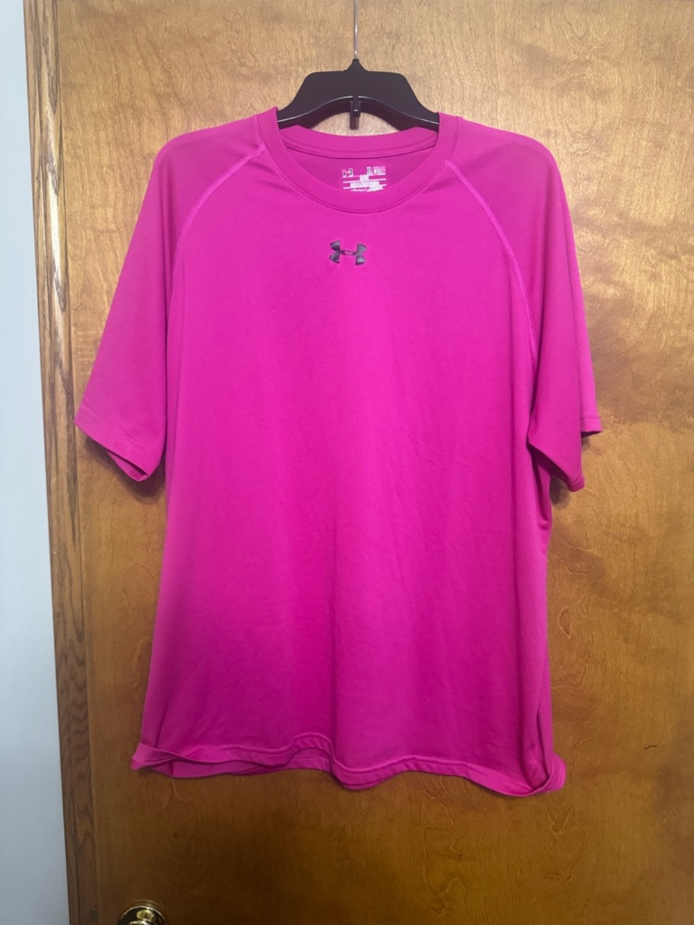 Under Armour Hot Pink Short Sleeve Athletic Tee